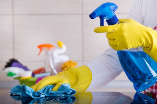 Kitchen and bathroom cleaning in an Earlscourt property