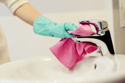 Reliable cleaners in Earlscourt preparing a property
